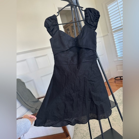 Bec & Bridge Lexi black linen dress size 4 - Picture 2 of 6